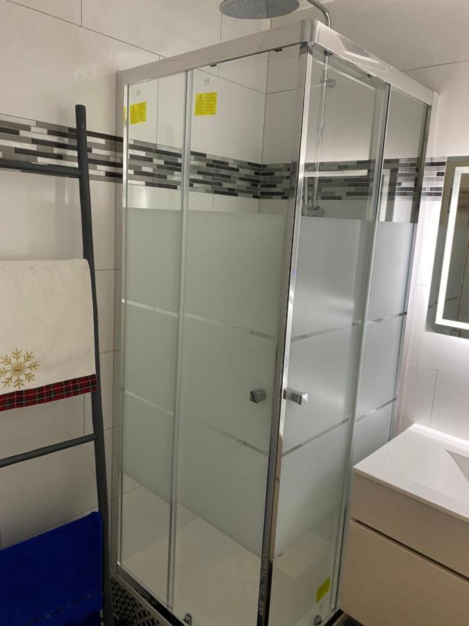 Appartement Ping-Pong Proche Gare Gagny 外观 照片